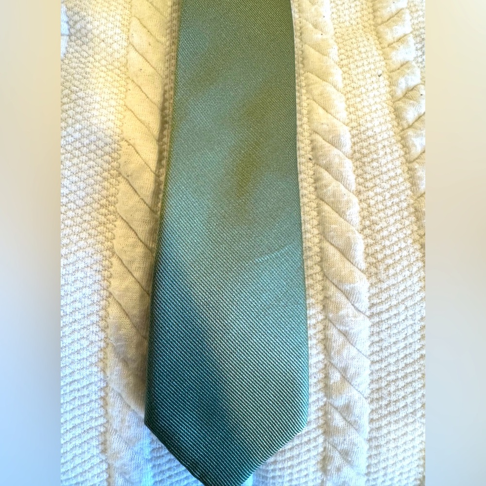 Mint green skinny tie